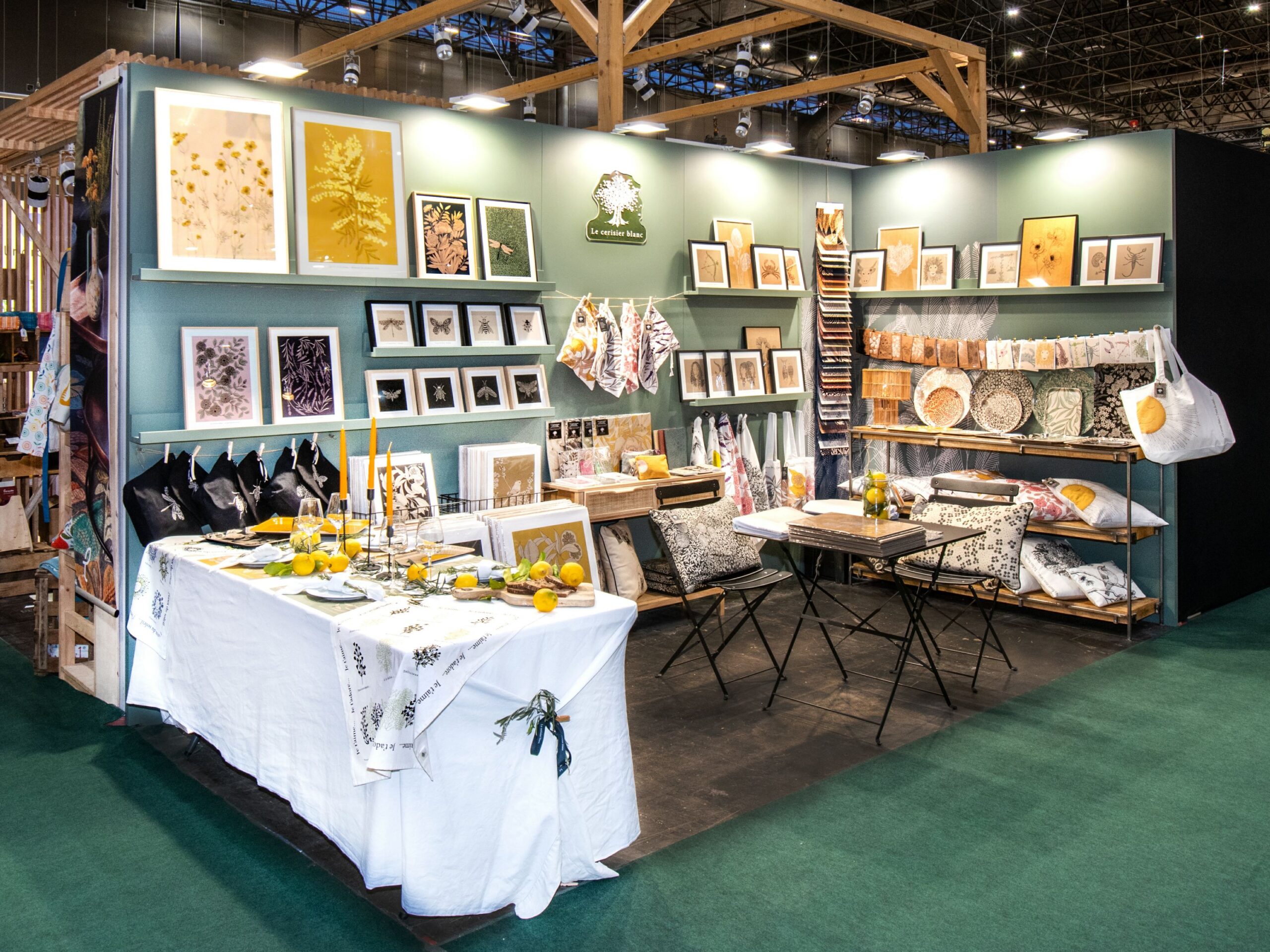 stand sur mesure Le Cerisier Blanc